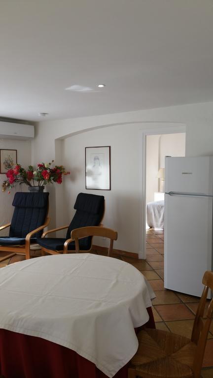 Le Clos Du Loup La Colle-sur-Loup Luaran gambar